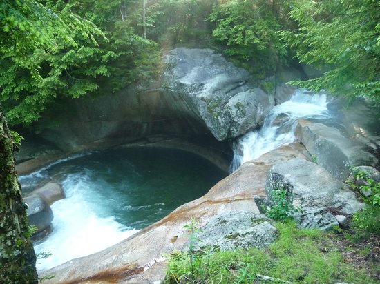 Franconia Notch State Park The Basin